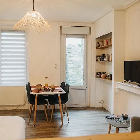 Les Malakoff Apartmán *