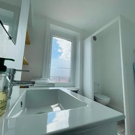 Les Malakoff Apartment