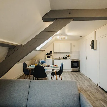 Les Malakoff Apartment *